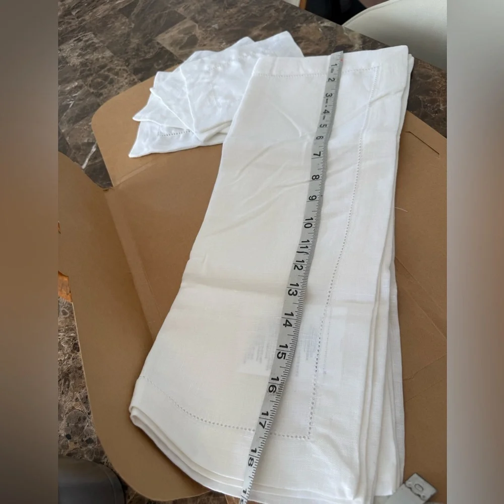 ATLINIA White Linen Placemats and Coasters